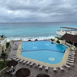 Plaza Sea View Cancun